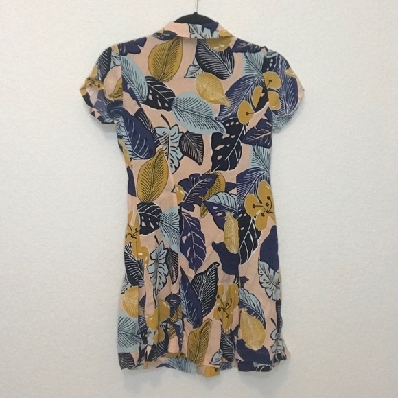Silence and Noise Tropical Print Button Down Dress - Picture 3 of 4